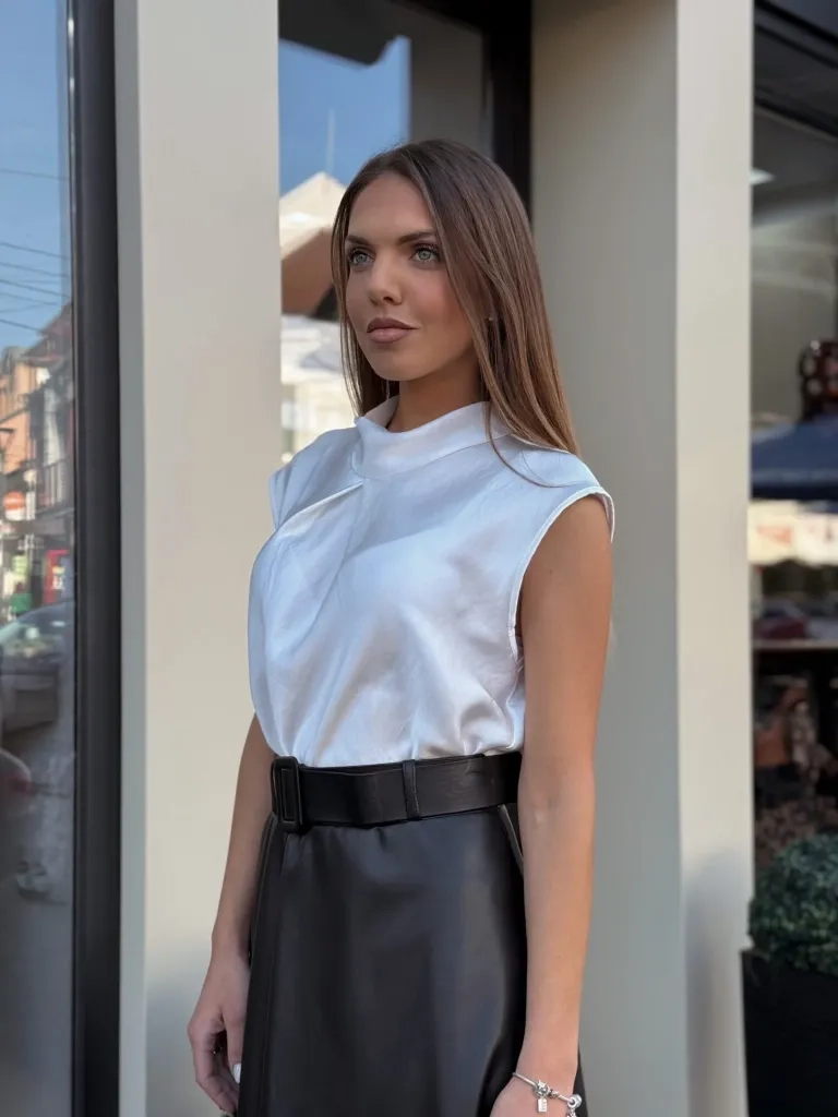 Bluza bela elegantna U10836csd