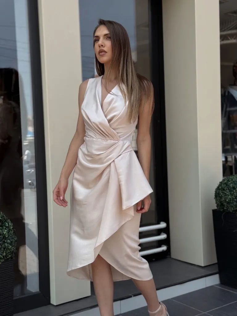 Haljina bež sa karnerima FER77419