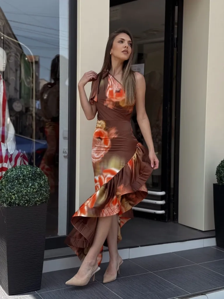 Haljina braon na jedno rame FER965848