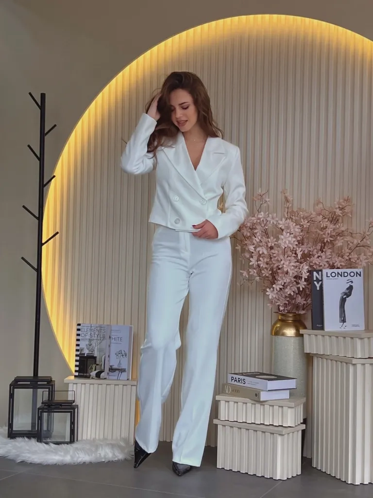 Komplet beli elegantni Evaroza-62567